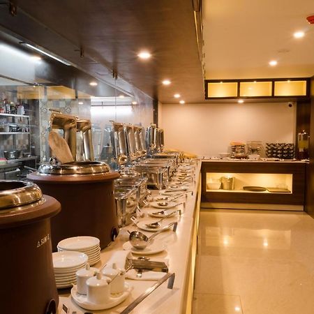Ss Lumina Hotel บังกาลอร์ ภายนอก รูปภาพ
