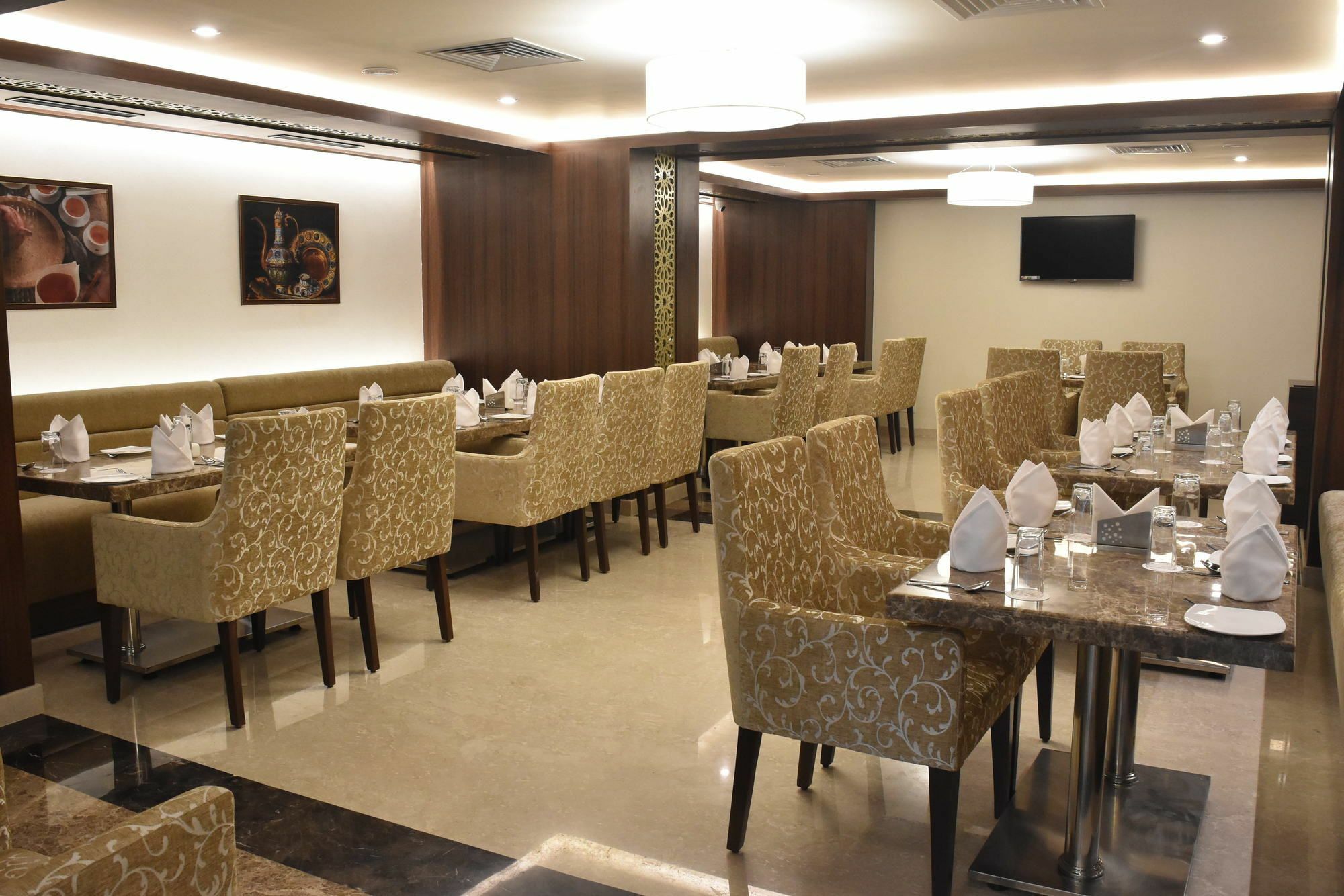 Ss Lumina Hotel บังกาลอร์ ภายนอก รูปภาพ