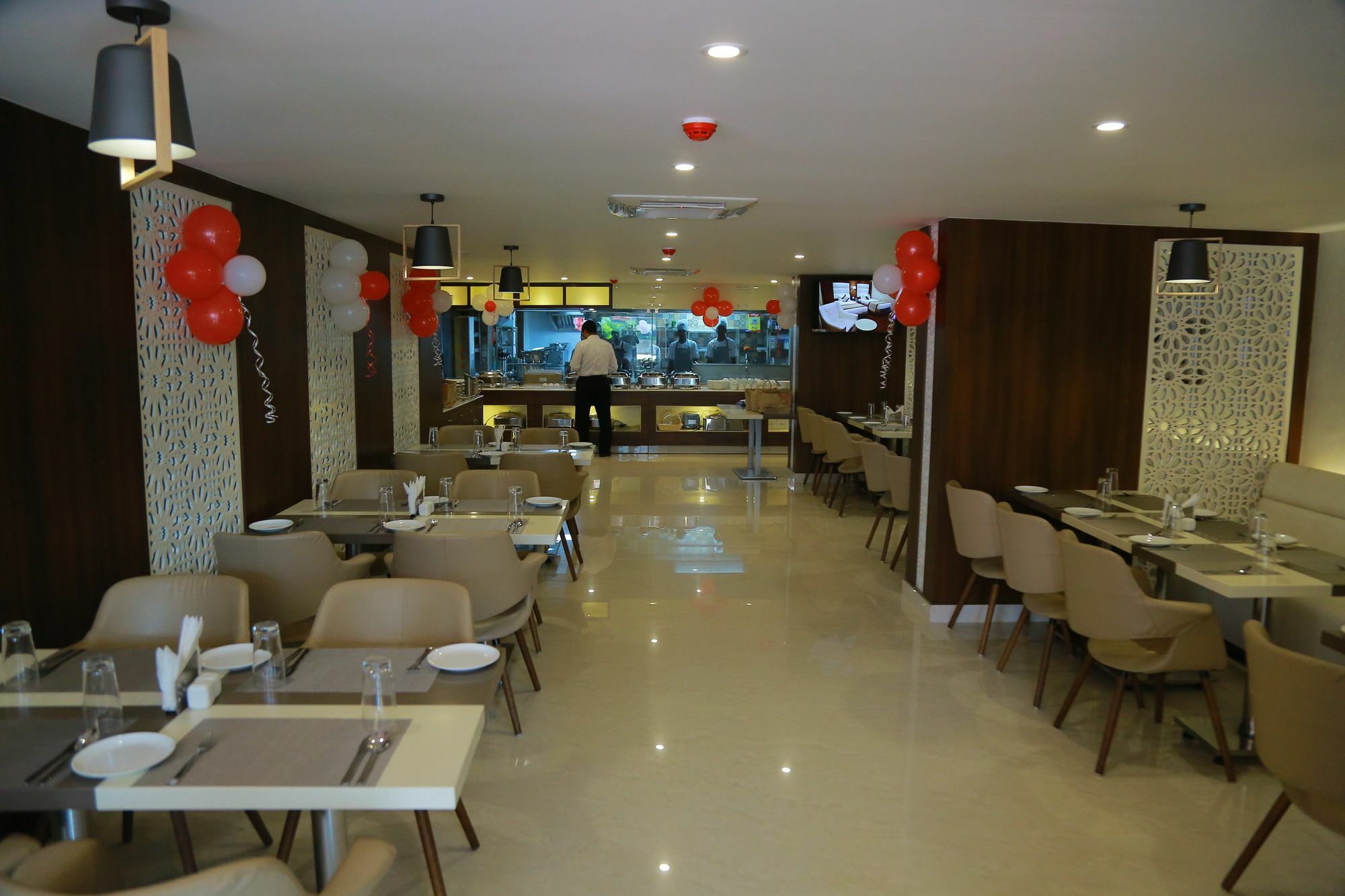 Ss Lumina Hotel บังกาลอร์ ภายนอก รูปภาพ