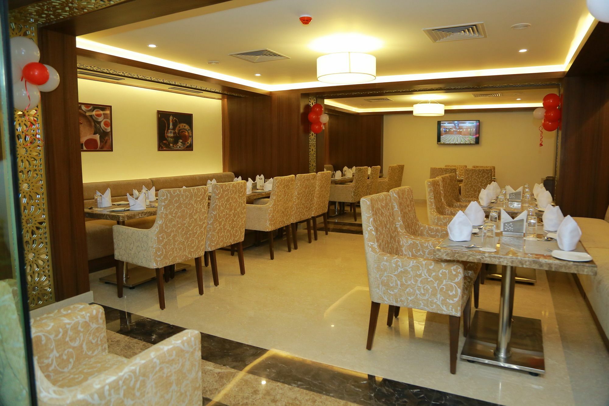 Ss Lumina Hotel บังกาลอร์ ภายนอก รูปภาพ