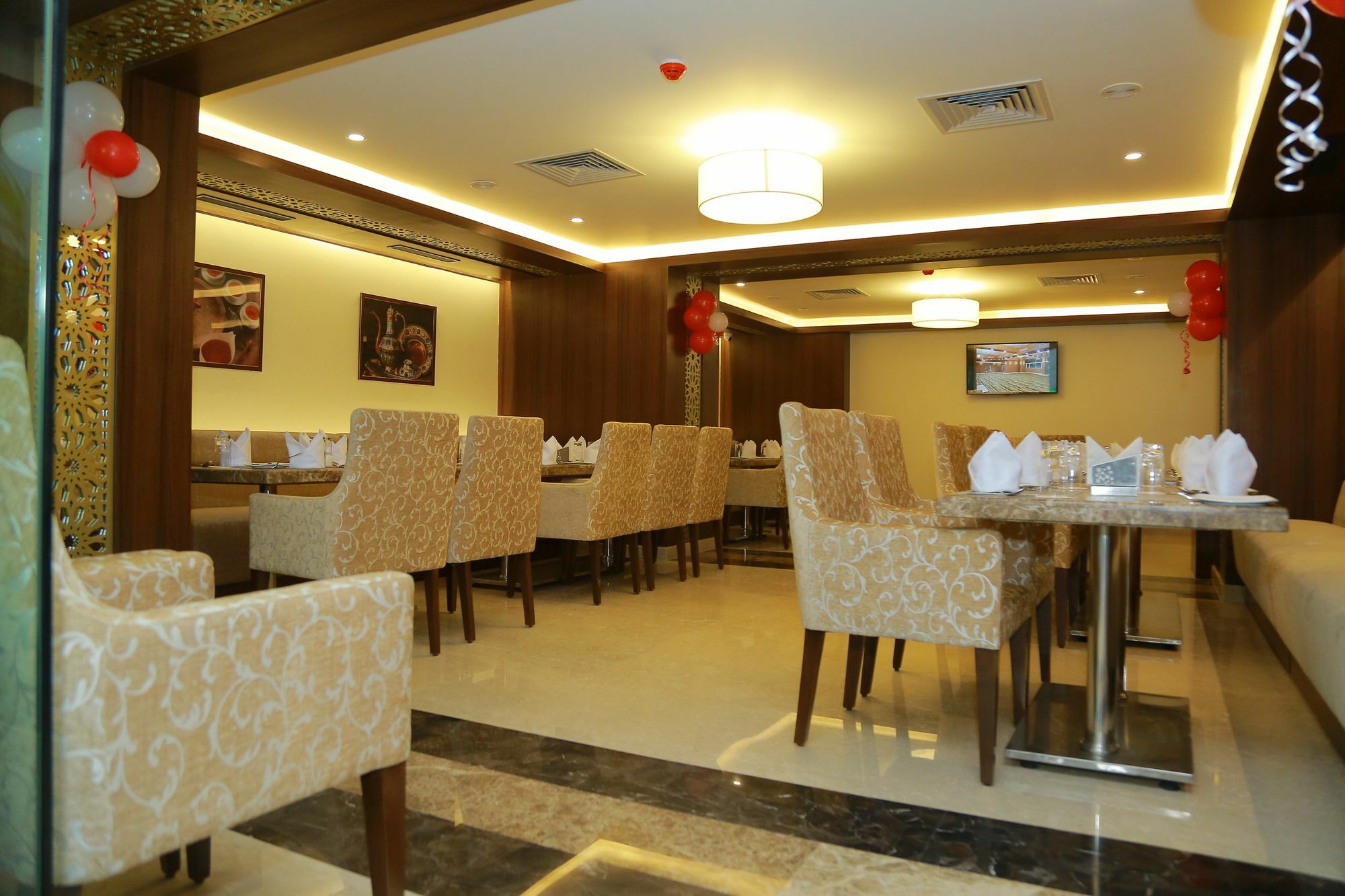 Ss Lumina Hotel บังกาลอร์ ภายนอก รูปภาพ